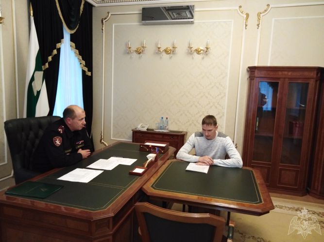 Руководитель зауральского управления Росгвардии провел личный прием граждан