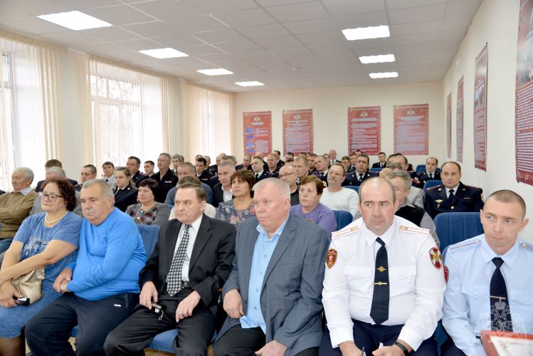 В Кургане чествовали ветеранов вневедомственной охраны Росгвардии 