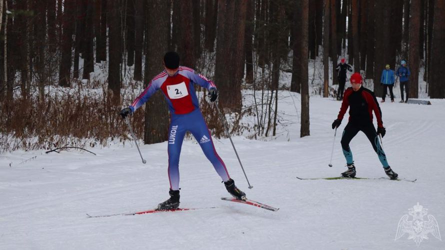 Курганцы вошли в число победителей чемпионата Уральского округа Росгвардии по лыжным гонкам и служебному двоеборью