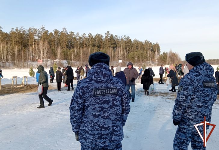 Росгвардия обеспечила правопорядок во время празднования Крещения Господня в Зауралье