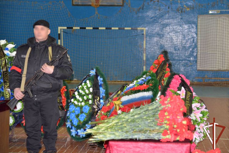 В Кургане простились с бывшим командиром ОМОН «Скиф»