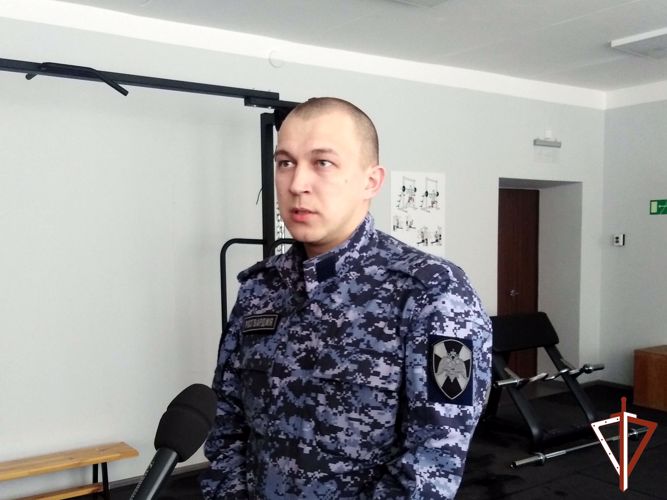 Росгвардейцы рассказали о своей службе корреспондентам ГТРК «Россия. Курган» (видео)
