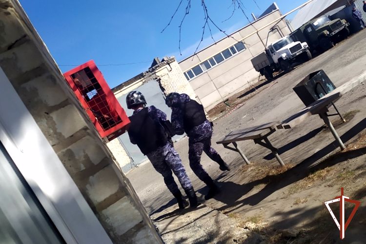 Конкурс на лучшую группу задержания вневедомственной охраны Росгвардии состоялся в Зауралье