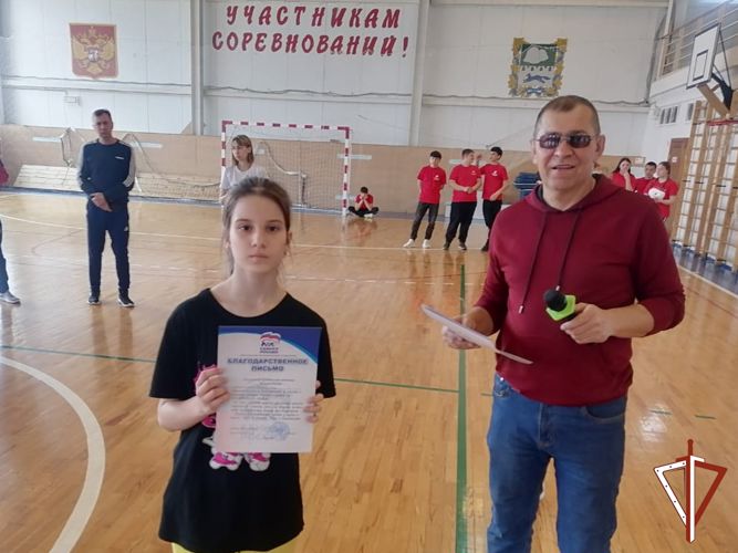 Семья сотрудника Росгвардии  стала призером муниципальных соревнований в Зауралье