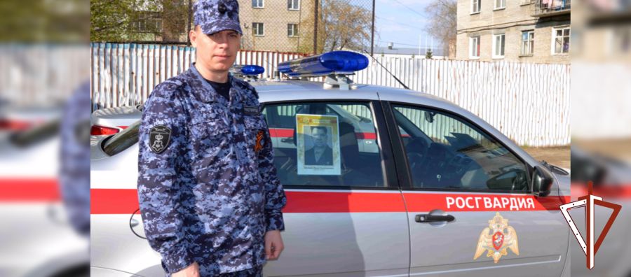 Ко Всероссийской акции «Бессмертный автополк» присоединились росгвардейцы в Зауралье (видео)