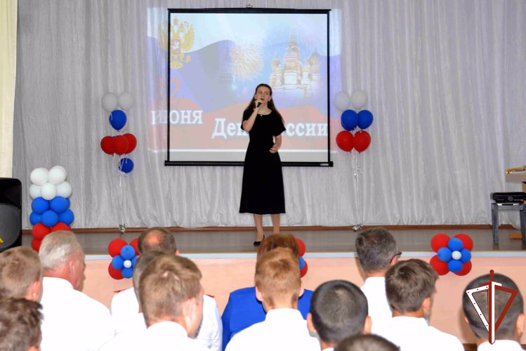 Ко Дню России росгвардейцы в Курганской области проводят патриотические мероприятия