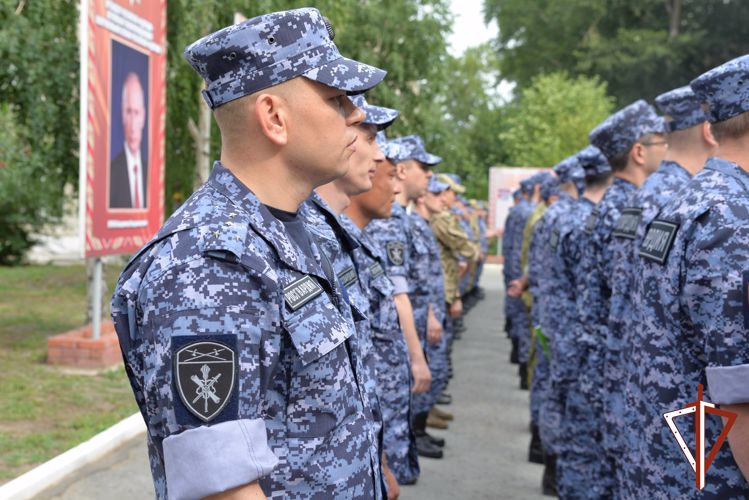 В Управлении Росгвардии по Курганской области стартовал летний период подготовки (видео)