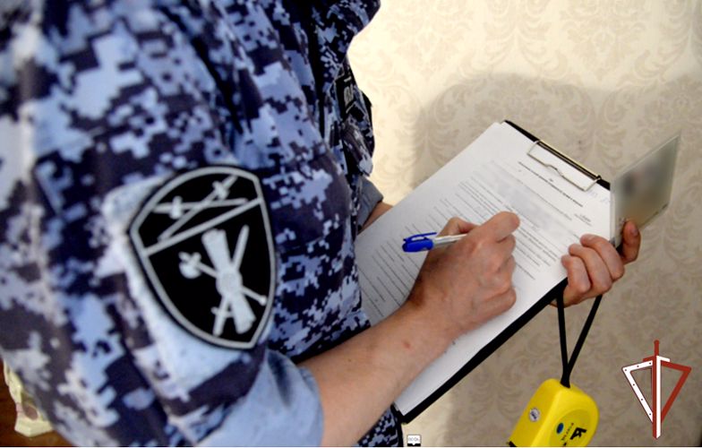 Сотрудники Росгвардии провели порядка 2,5 тысяч  проверок условий хранения оружия у зауральцев