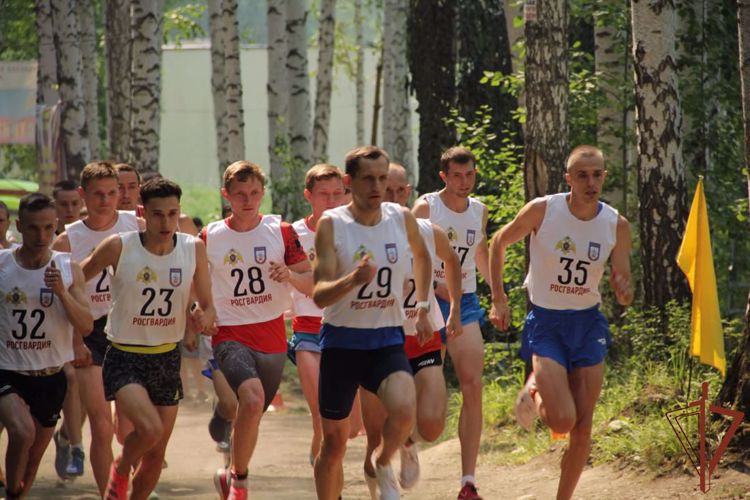 Сильнейшие легкоатлеты Росгвардии вышли на старт чемпионата войск в Екатеринбурге (видео)