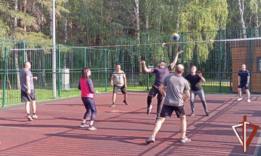 Спортивные турниры и фестивали в рамках всероссийского проекта «Зарядись энергией с Росгвардией» состоялись на Урале в День физкультурника 