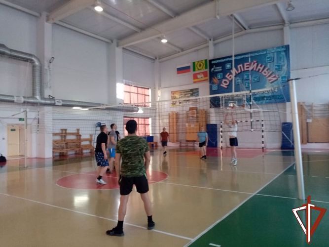 Спортивные турниры и фестивали в рамках всероссийского проекта «Зарядись энергией с Росгвардией» состоялись на Урале в День физкультурника 