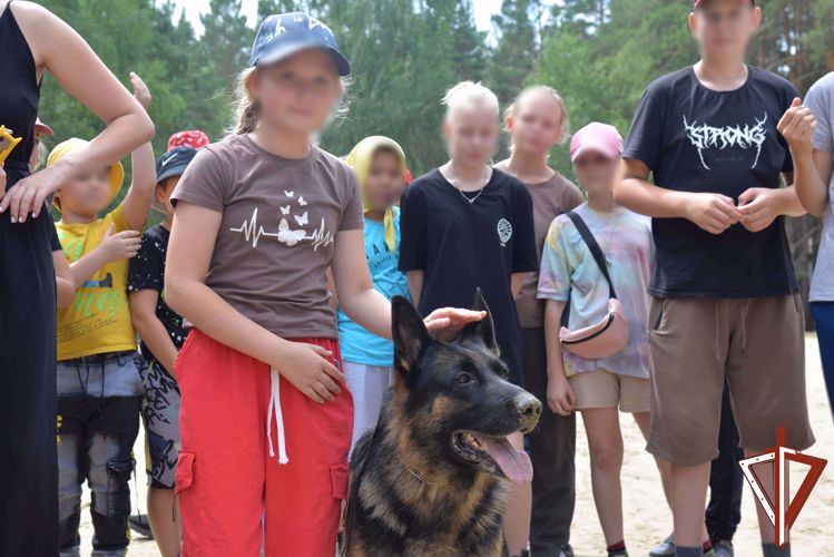 Более 200 школьников участвуют в проекте «Каникулы с Росгвардией» в Зауралье