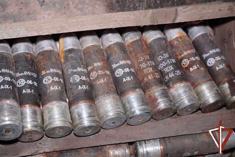 Росгвардейцы обнаружили в ДНР склад боеприпасов американского и европейского производства