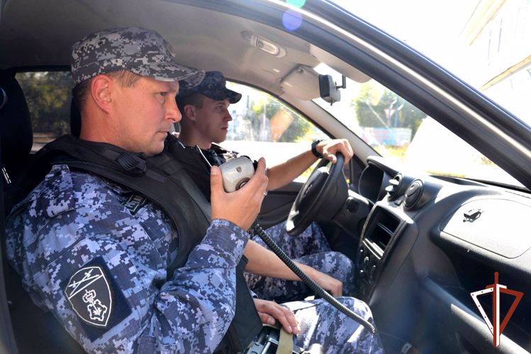 Экипажи Росгвардии в Зауралье более тысячи раз за месяц выезжали по сигналу «тревога»
