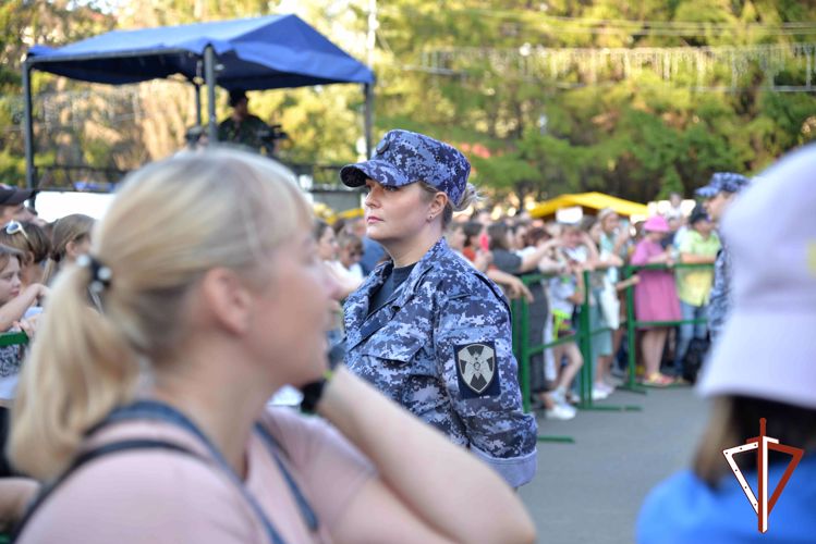 Сотрудники Росгвардии обеспечили безопасность празднования 344-летия города Кургана (видео)