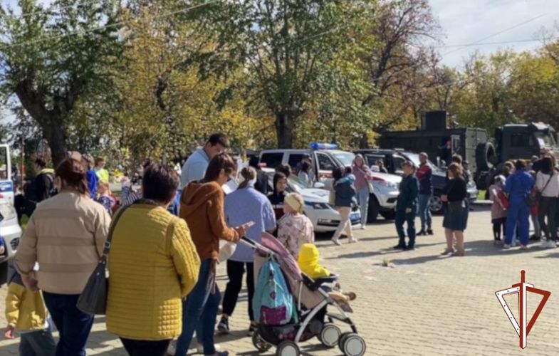 Тематические встречи провели росгвардейцы с юными зауральцами
