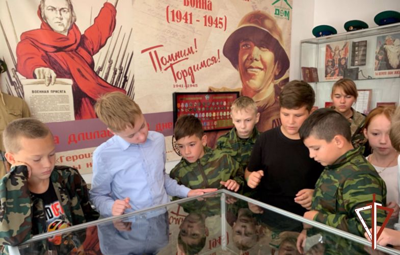 Тематические встречи провели росгвардейцы с юными зауральцами