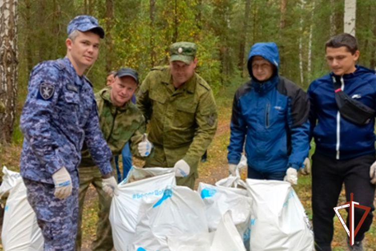 Росгвардейцы поддержали Всероссийскую экологическую акцию в Зауралье