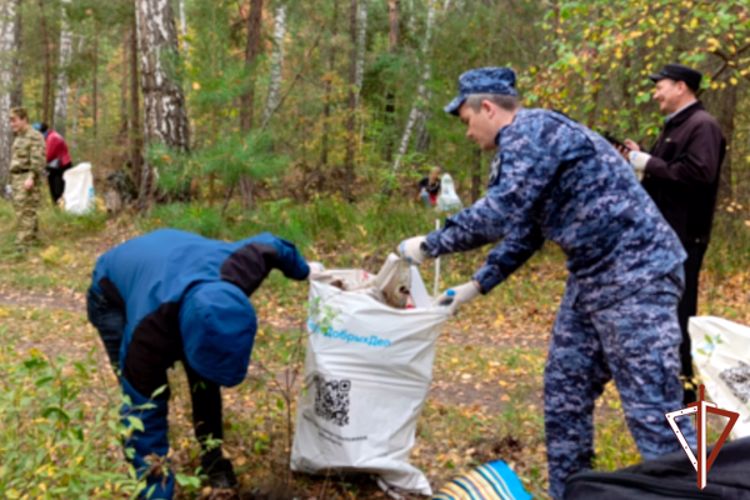 Росгвардейцы поддержали Всероссийскую экологическую акцию в Зауралье