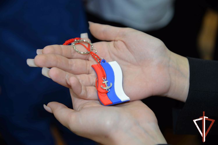 Росгвардейцы - участники СВО поблагодарили курганских школьников за поддержку