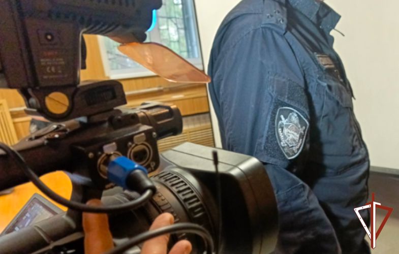 Сотрудники ОМОН  Росгвардии  рассказали курганским журналистам о своей службе (видео)