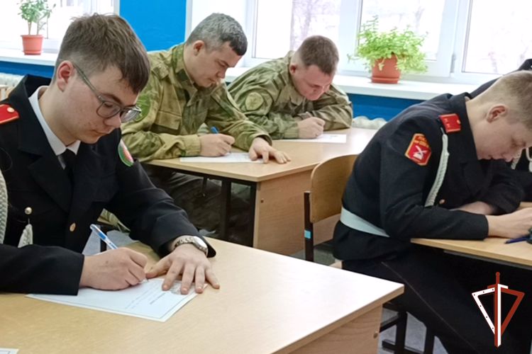 Ежегодная Всероссийская ведомственная акция Росгвардии «С любовью к маме» проходит в Зауралье (видео)