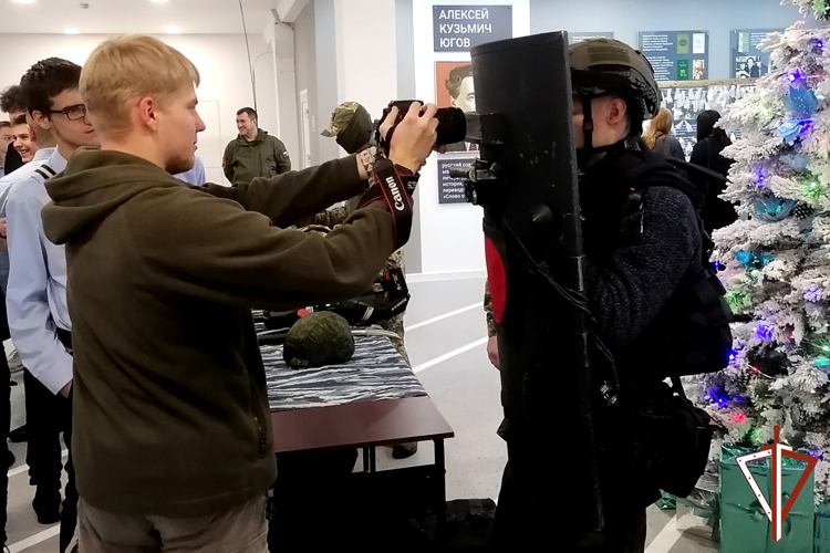 Росгвардия приняла участие в патриотическом интерактивном мероприятии для курганской молодежи