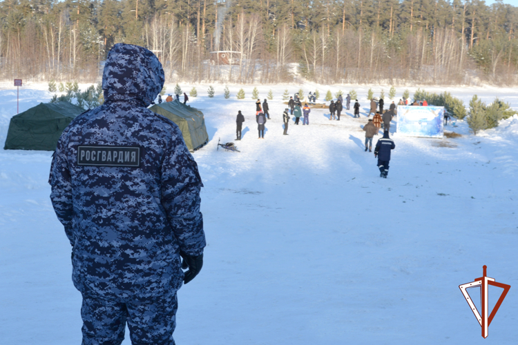 Во время празднования Крещения Господня в Зауралье правопорядок обеспечили сотрудники Росгвардии