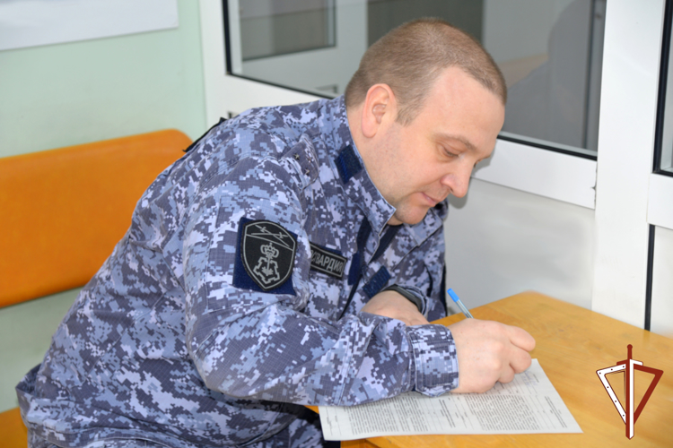 Росгвардейцы присоединились к всероссийской ведомственной донорской акции в Зауралье (видео)