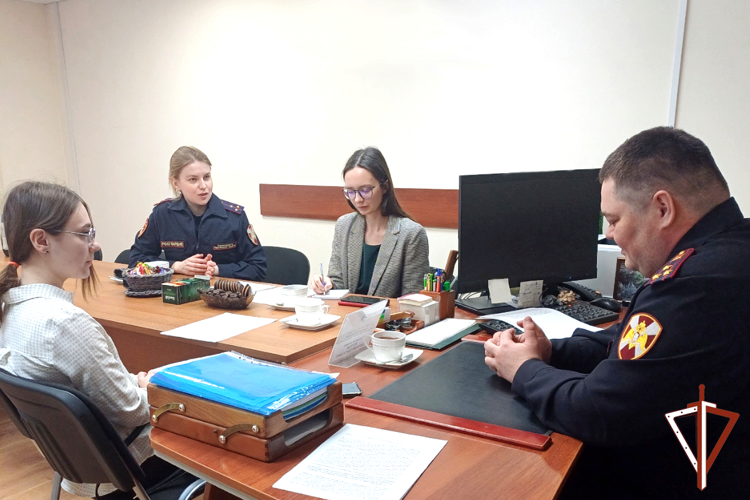 Начальник Центра лицензионно-разрешительной работы Росгвардии провел брифинг для курганских СМИ