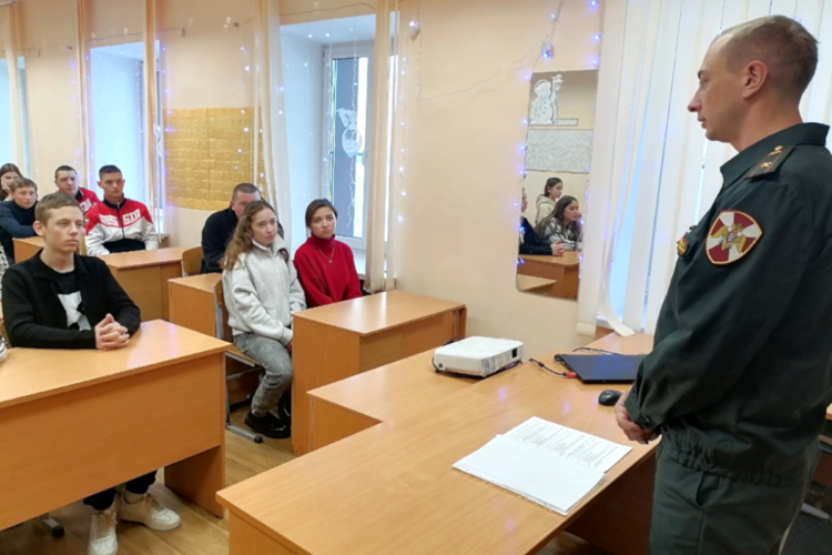 Росгвардия принимает активное участие в патриотическом воспитании молодежи Зауралья
