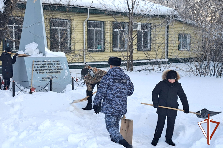 Патриотические мероприятия с участием представителей Росгвардии проходят в Зауралье