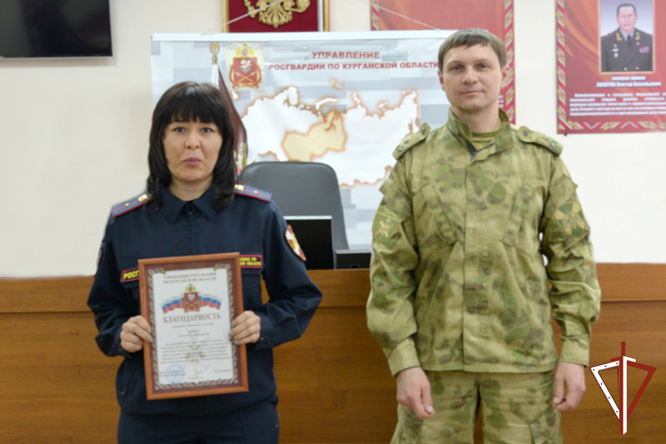 Сотрудников подразделений госконтроля и ЛРР Росгвардии наградили в Кургане
