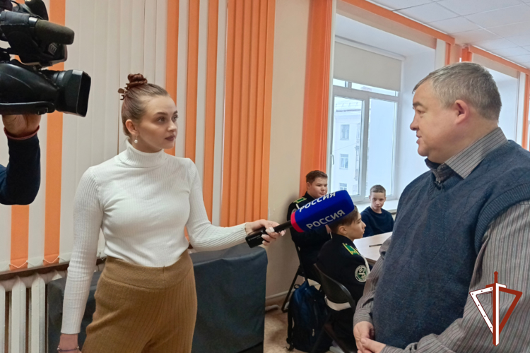 Дню защитника Отечества посвящен новый выпуск программы о Росгвардии в Зауралье (видео)