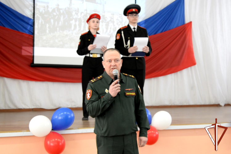 Первый в Зауралье кадетский класс Росгвардии открыли в Кургане (видео)