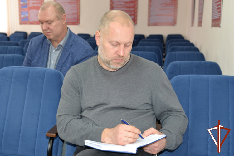 В курганском управлении Росгвардии состоялось рабочее совещание с представителями объектов ТЭК