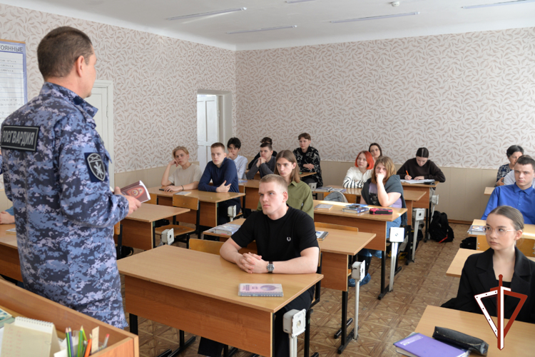 Курганским школьникам рассказали, как стать военным инженером Росгвардии
