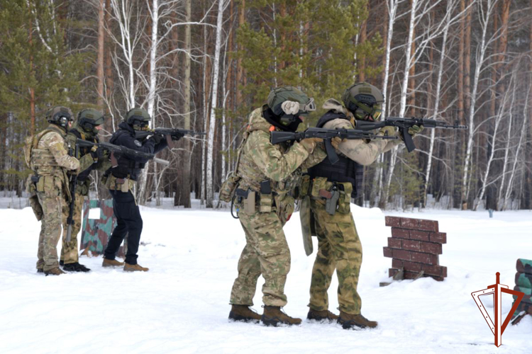 Плановый полевой выход СОБР Росгвардии завершился в Зауралье (видео)