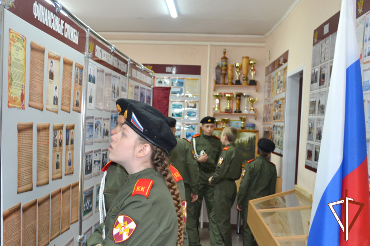 Росгвардия проводит патриотические мероприятия с зауральской молодежью