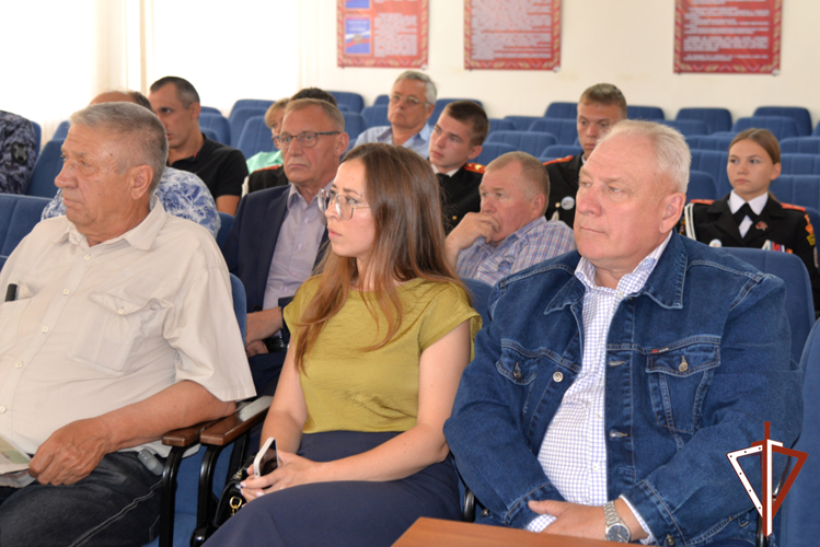 Вопросы патриотического воспитания молодежи обсудили в курганском управлении Росгвардии