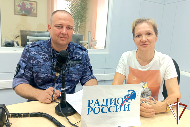 Офицер Росгвардии стал гостем прямого эфира «Радио России - Курган» (аудио)