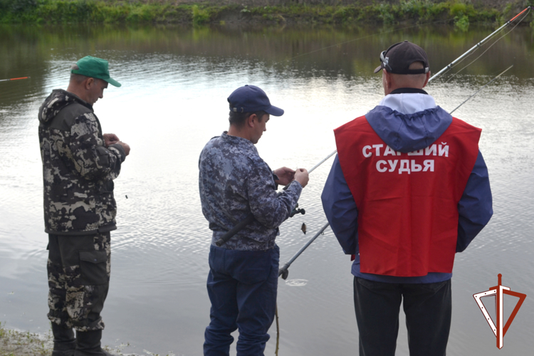 Росгвардия провела турнир по рыбной ловле в Зауралье