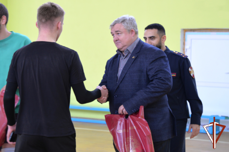 Росгвардия организовала межведомственный турнир по волейболу в Зауралье