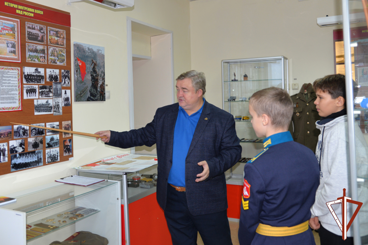 Патриотические встречи с молодежью проводит Росгвардия в Зауралье