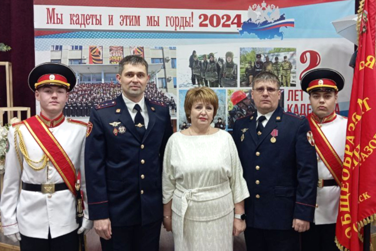 Патриотическую работу с молодежью продолжают росгвардейцы в Зауралье (видео)