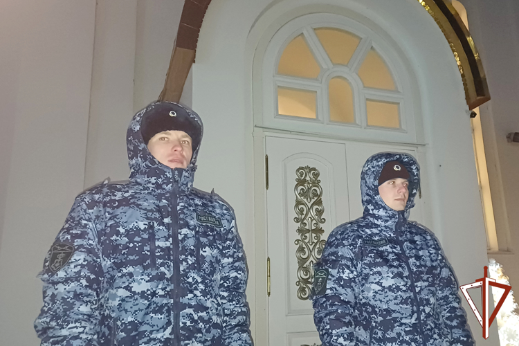 Росгвардия обеспечила безопасность рождественских богослужений в Зауралье 