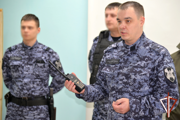 Росгвардия проводит патриотические мероприятия для юных зауральцев в преддверии Дня защитника Отечества