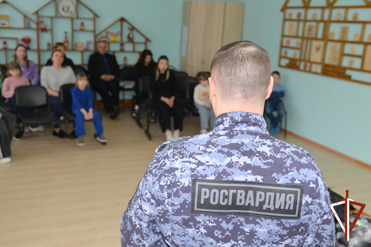 Росгвардия проводит патриотические мероприятия для юных зауральцев в преддверии Дня защитника Отечества