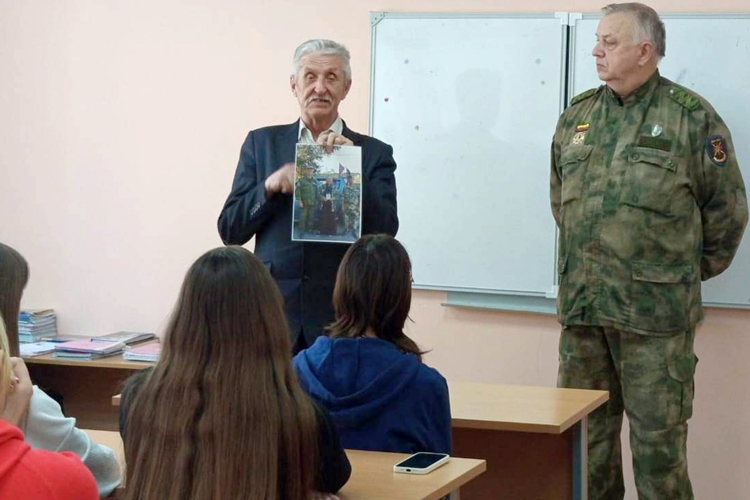 Патриотические и спортивные мероприятия с участием Росгвардии проходят в Зауралье 