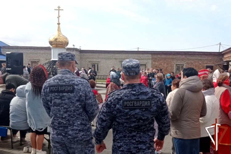 Росгвардия обеспечила безопасность во время празднования Пасхи в Зауралье